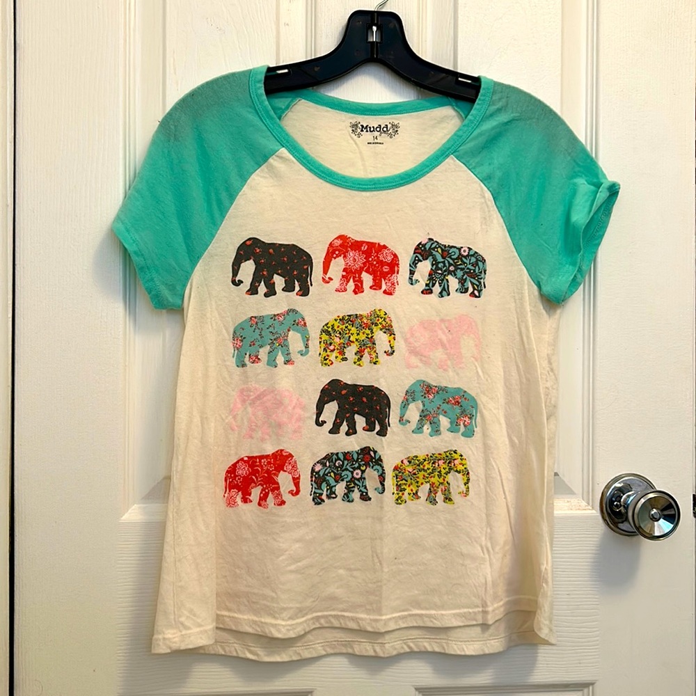 Mudd Floral Elephant tee